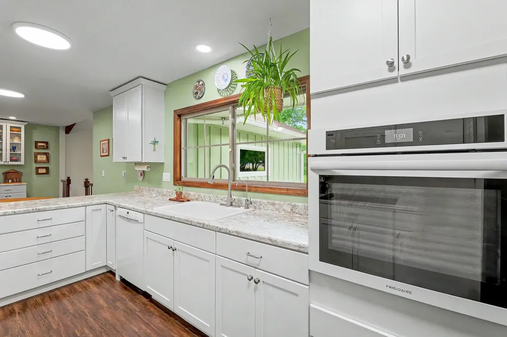 3225 Southwood Court Newton KS 67114