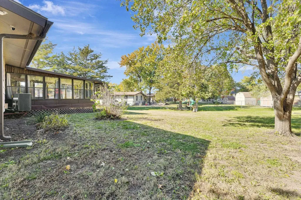 240 Warren El Dorado KS 67042