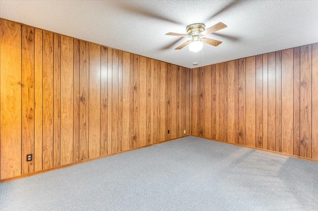 111 S Summit Street El Dorado KS 67042