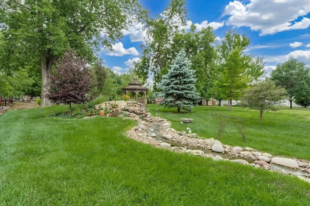 111 S Summit Street El Dorado KS 67042