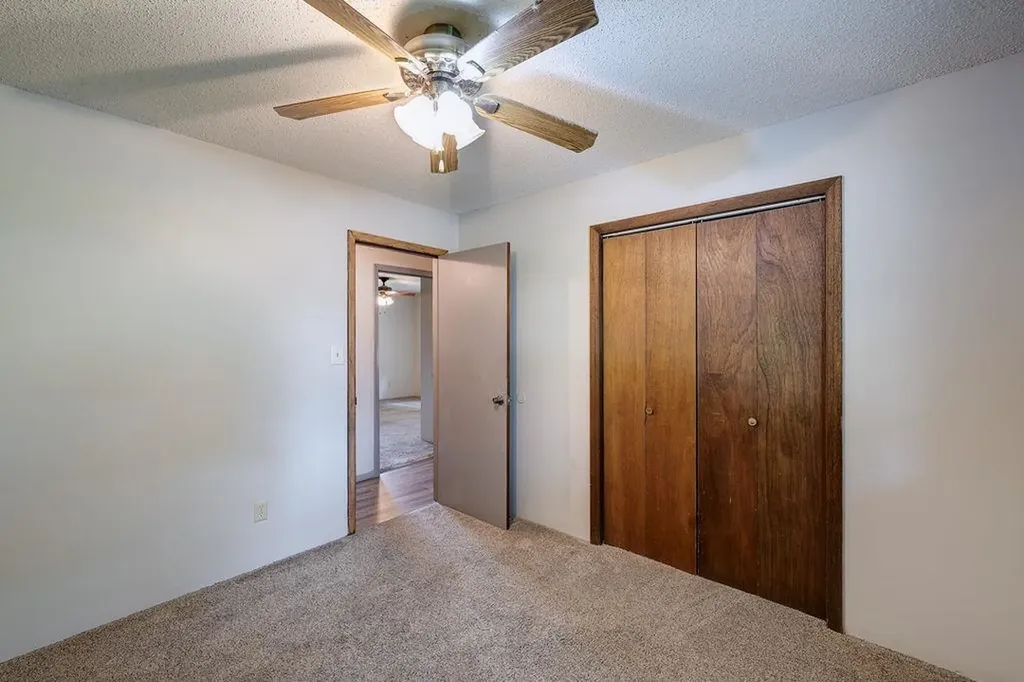 9 Deveron Winfield KS 67156
