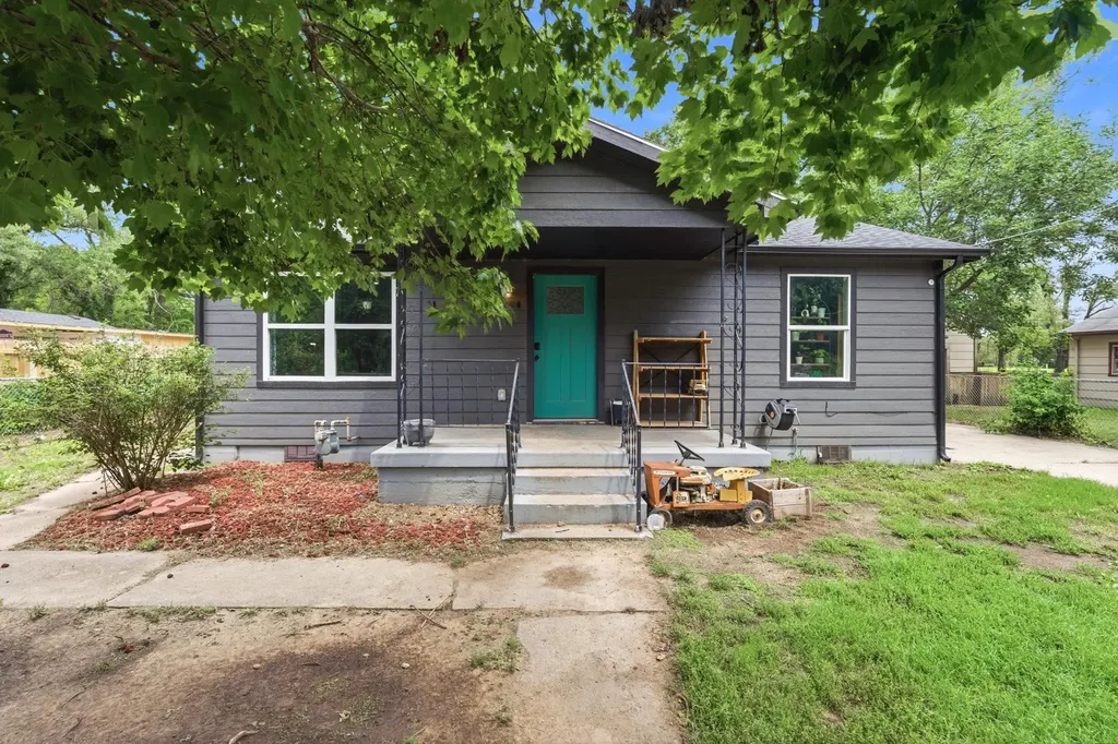 5726 S Vandale Avenue Wichita KS 67217