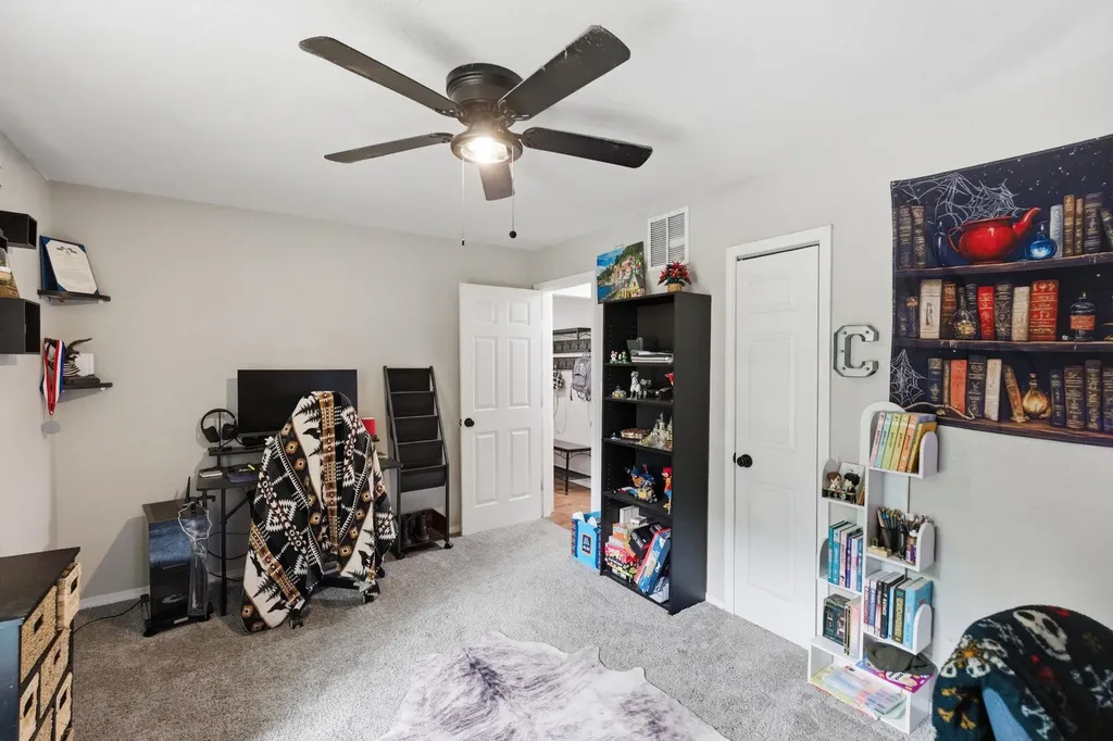 5726 S Vandale Avenue Wichita KS 67217