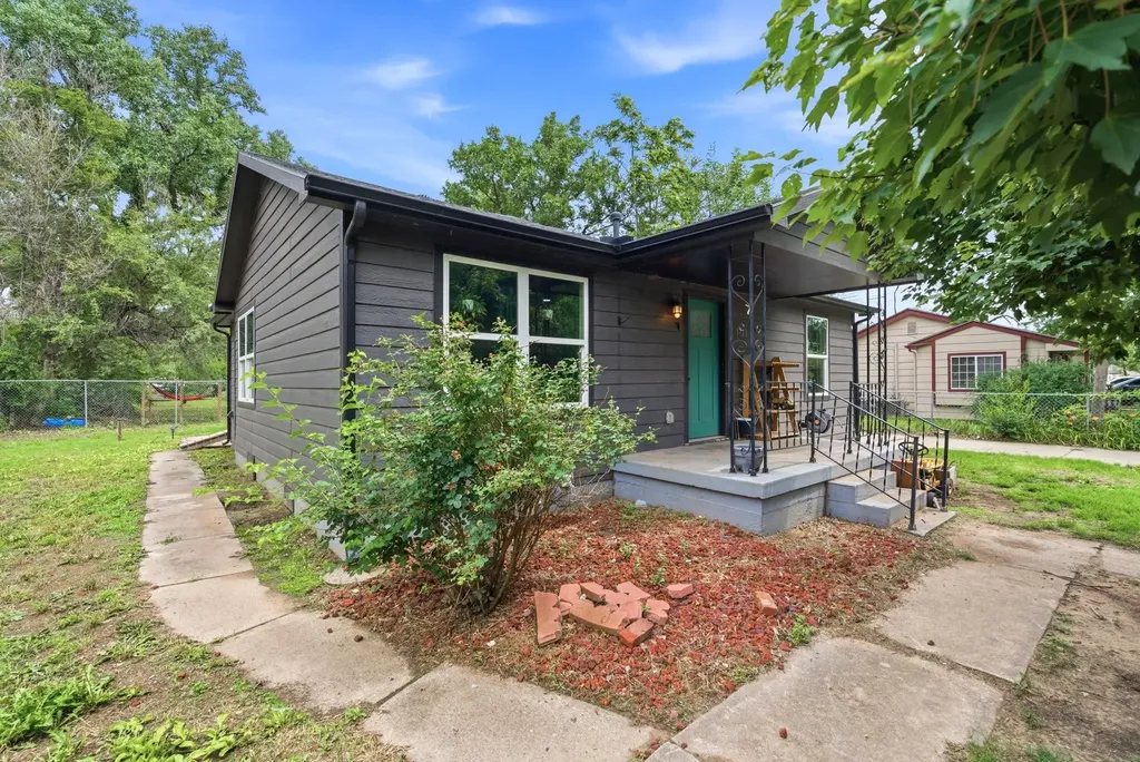 5726 S Vandale Avenue Wichita KS 67217