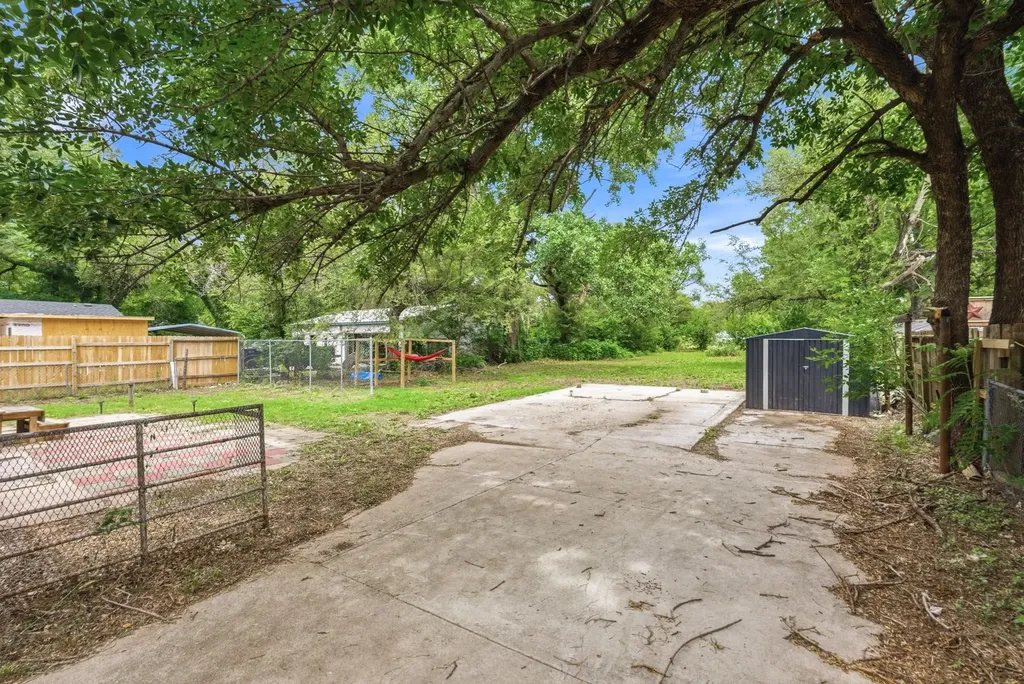 5726 S Vandale Avenue Wichita KS 67217