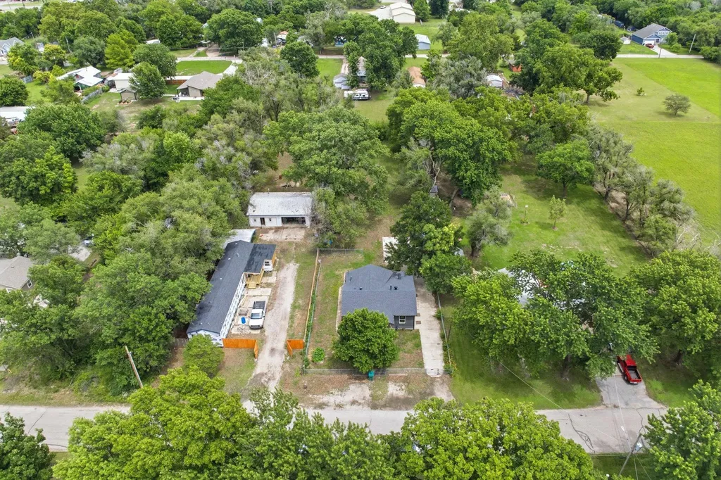 5726 S Vandale Avenue Wichita KS 67217