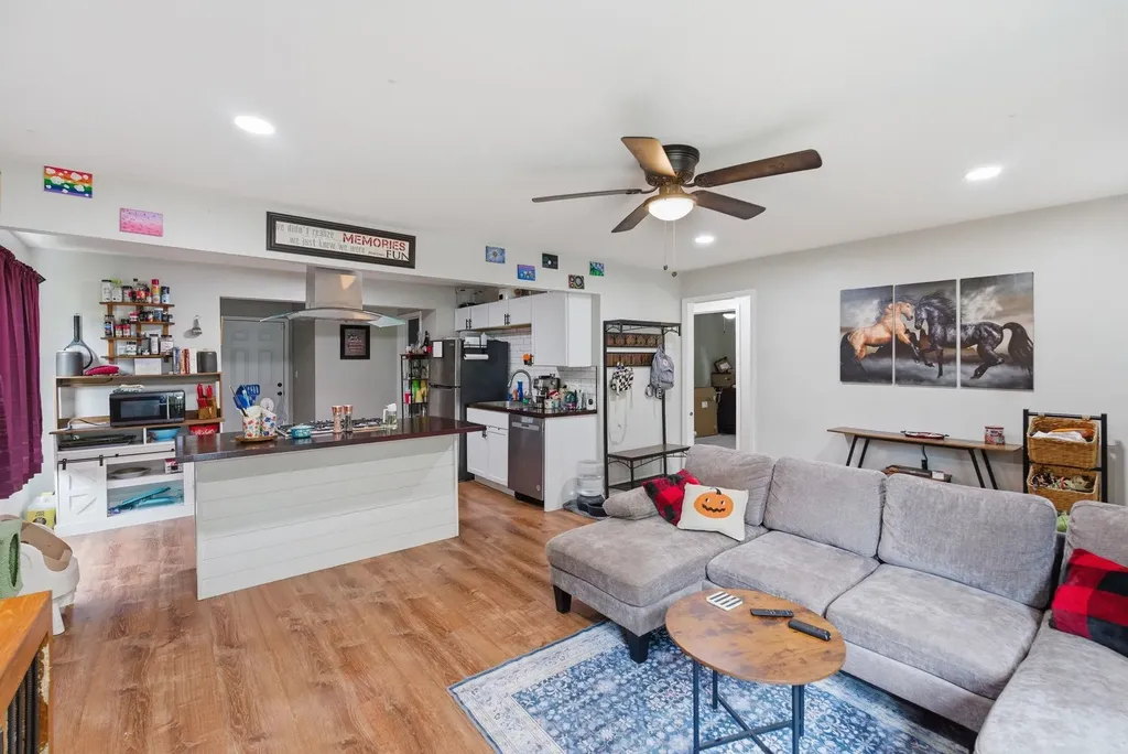 5726 S Vandale Avenue Wichita KS 67217