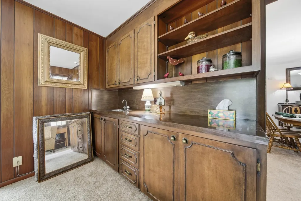 608 W 8th Newton KS 67114