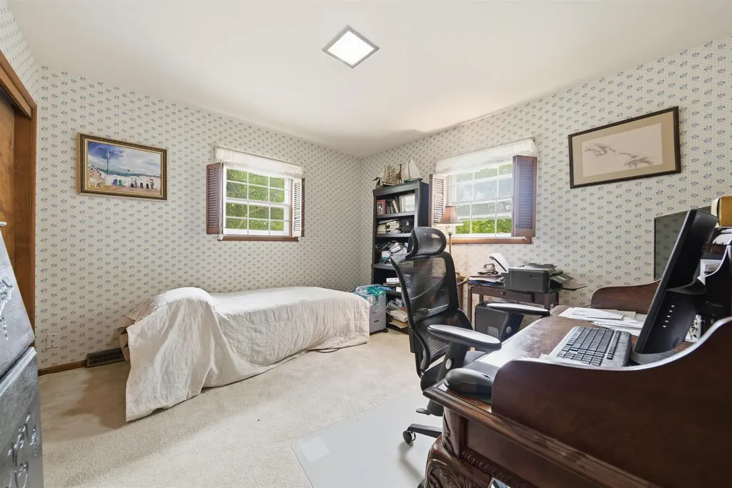 608 W 8th Newton KS 67114
