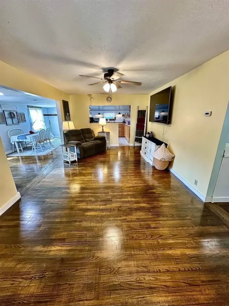 327 Houston Street Winfield KS 67156
