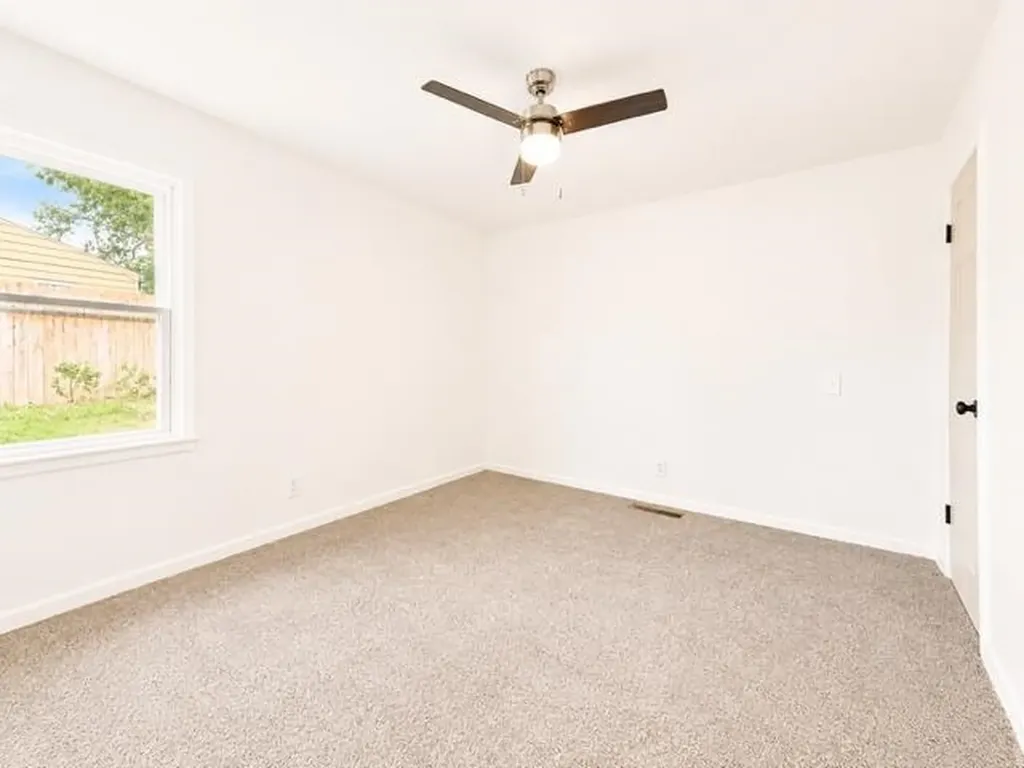 2427 E 25th Street N Wichita KS 67219