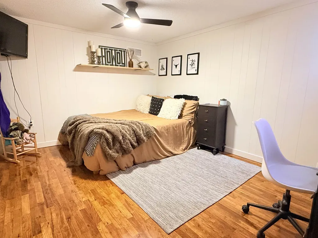 20 Lakeshore Drive Marion KS 66861