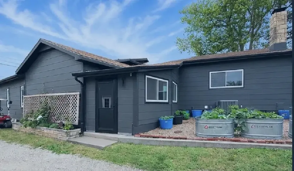 20 Lakeshore Drive Marion KS 66861