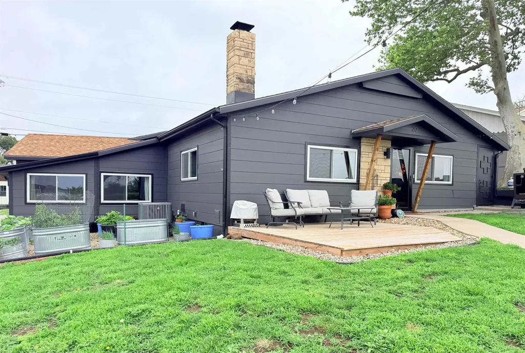 20 Lakeshore Drive Marion KS 66861
