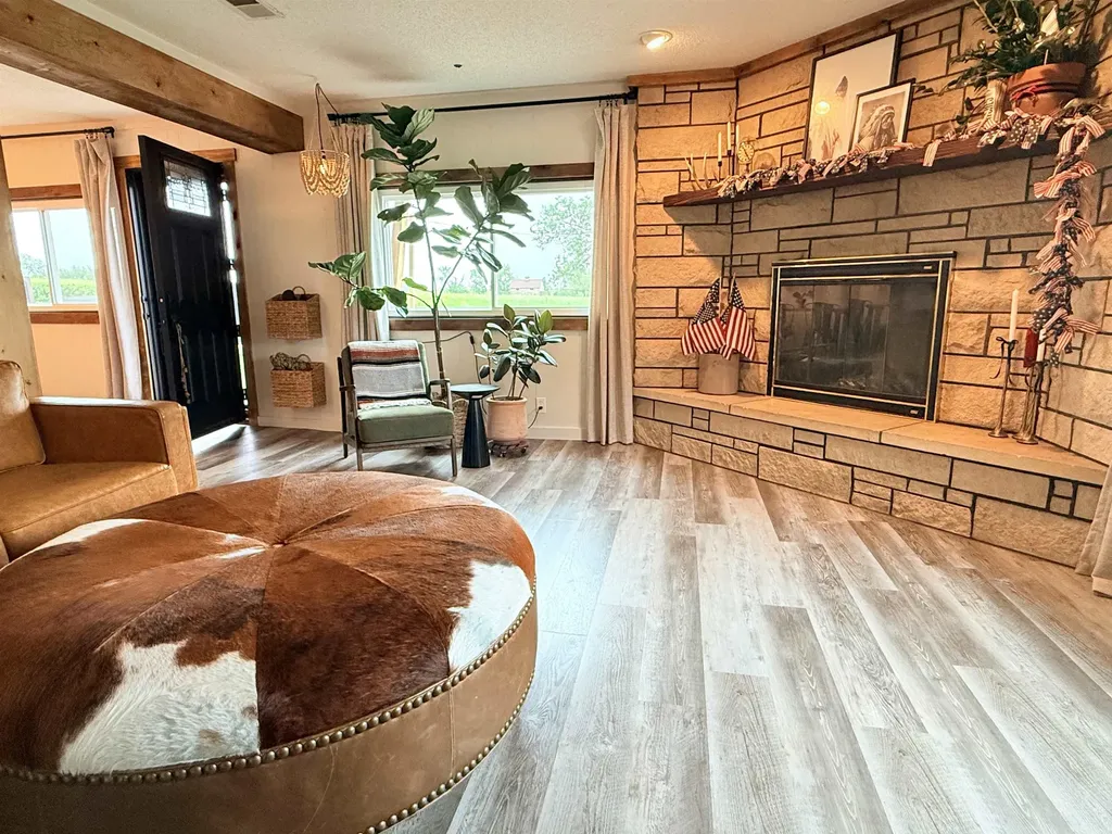 20 Lakeshore Drive Marion KS 66861