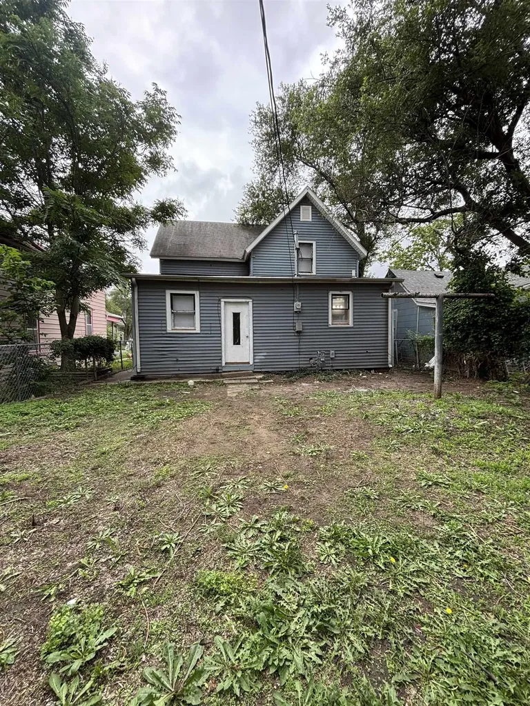 120 W 6th Avenue Hutchinson KS 67501