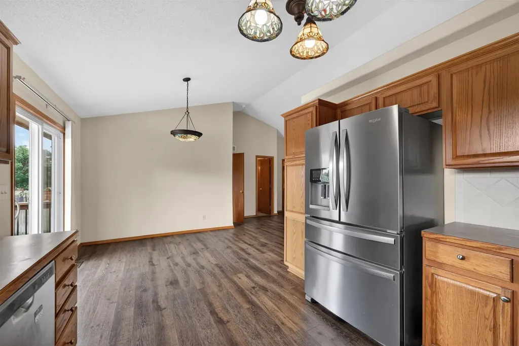 122 N Mount Carmel Wichita KS 67203
