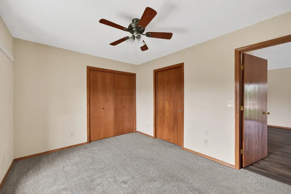122 N Mount Carmel Wichita KS 67203