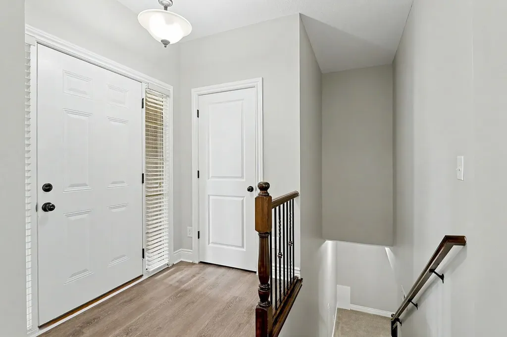 933 W Threewood Andover KS 67002