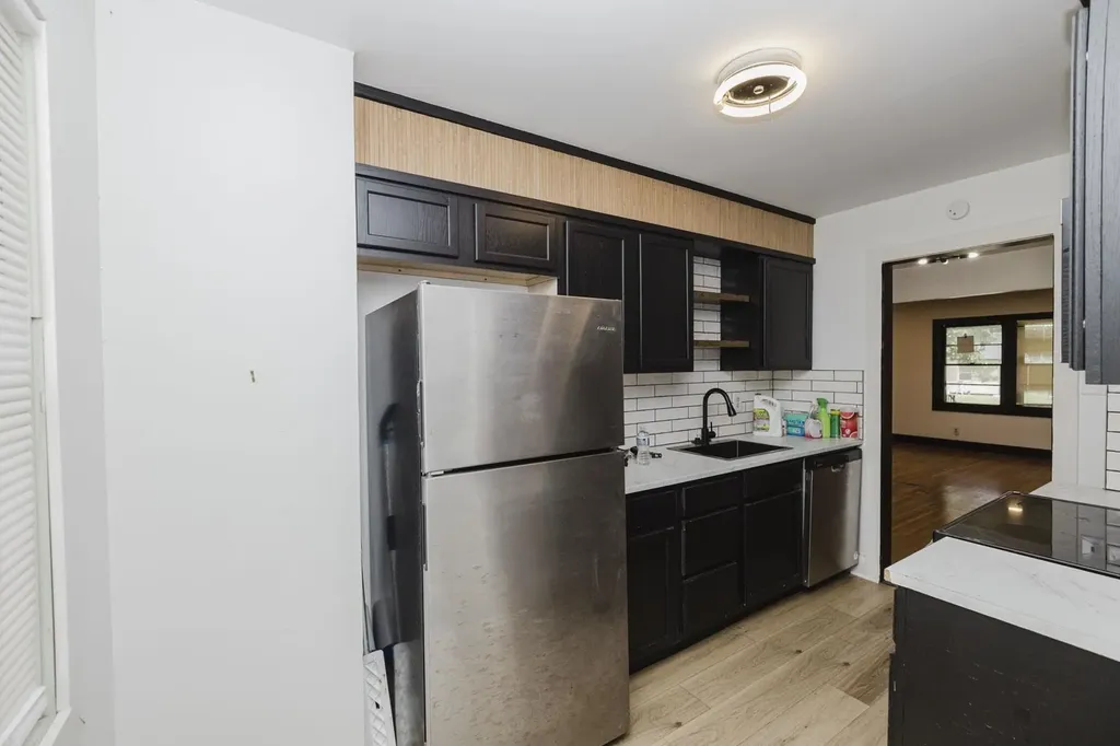 207 & 209 S Custer Wichita KS 67213