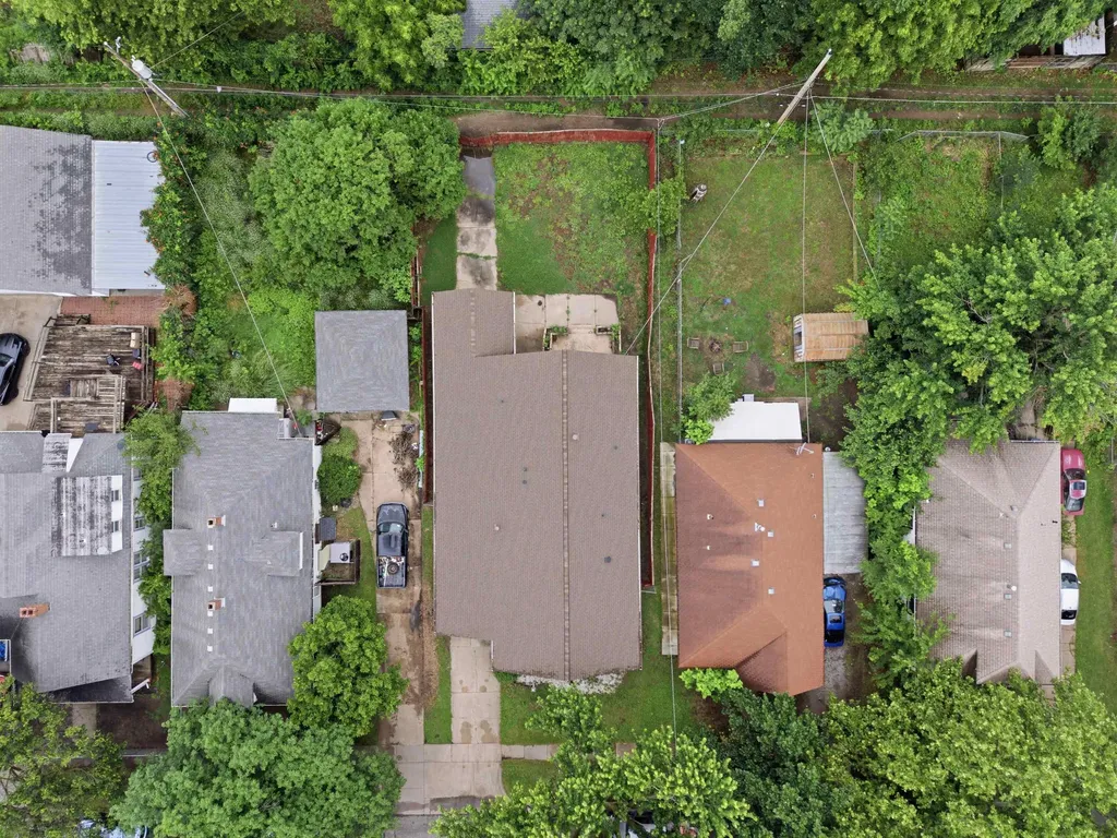 324 S Green Wichita KS 67211