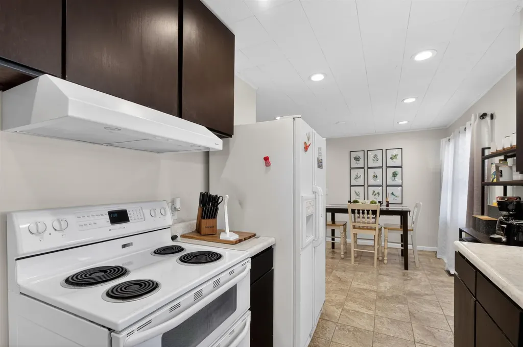 1502 E Clark Wichita KS 67211