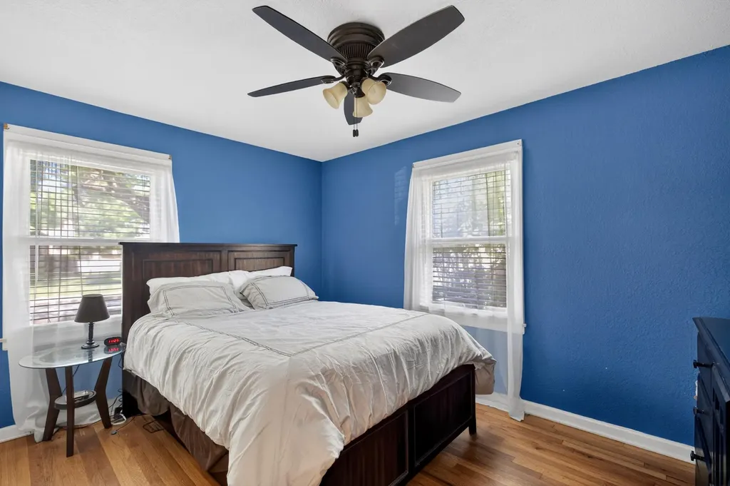 1502 E Clark Wichita KS 67211