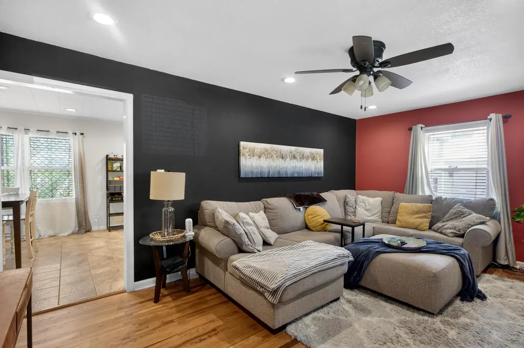 1502 E Clark Wichita KS 67211