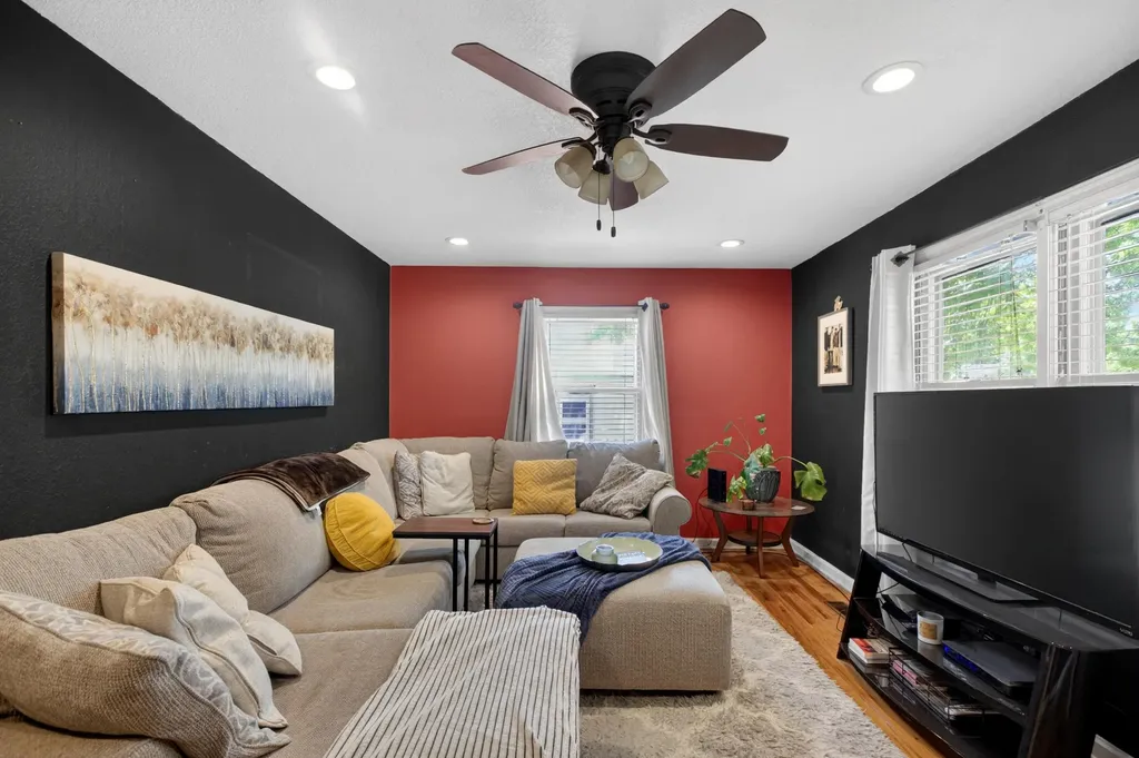 1502 E Clark Wichita KS 67211