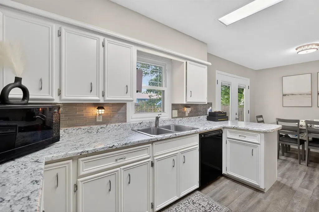 921 E 43rd Street S Wichita KS 67216