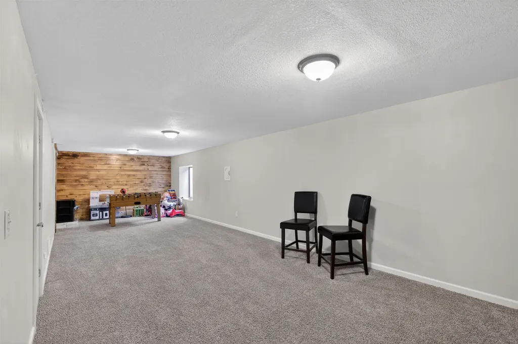 921 E 43rd Street S Wichita KS 67216