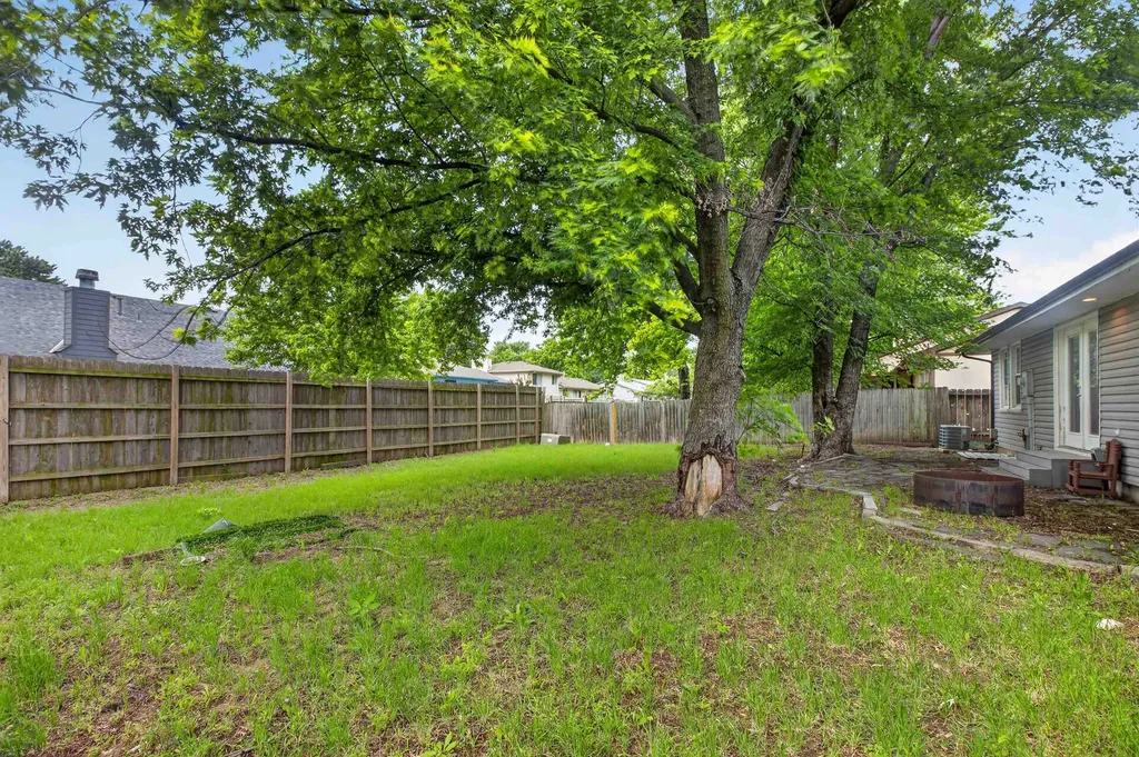 921 E 43rd Street S Wichita KS 67216