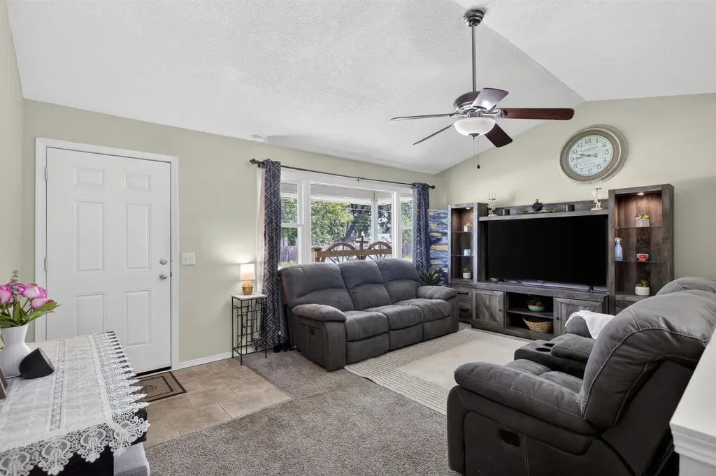 921 E 43rd Street S Wichita KS 67216