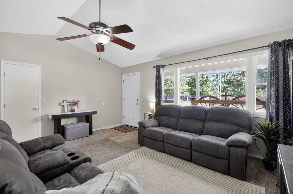 921 E 43rd Street S Wichita KS 67216