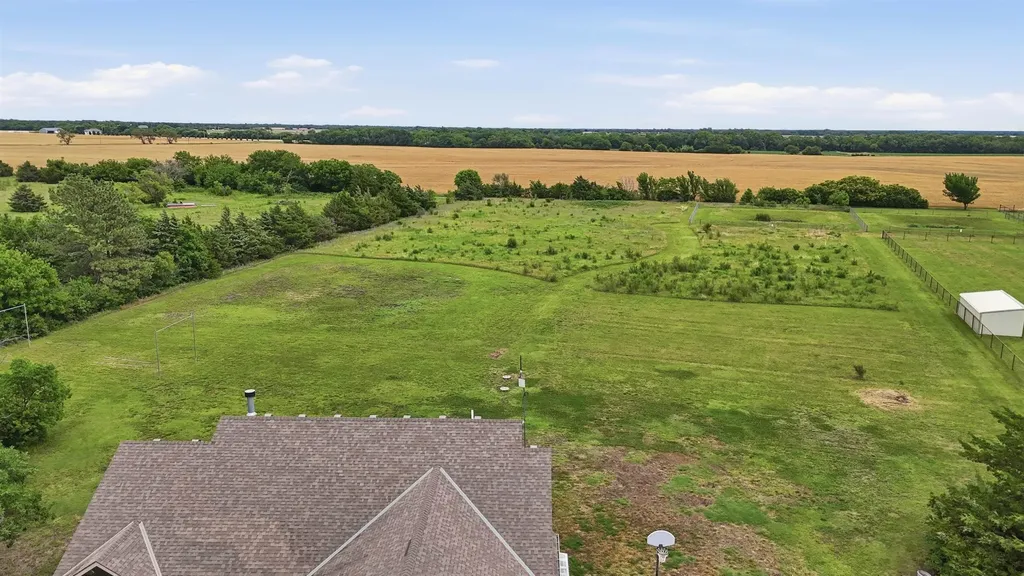 9828 S 119th W Clearwater KS 67026