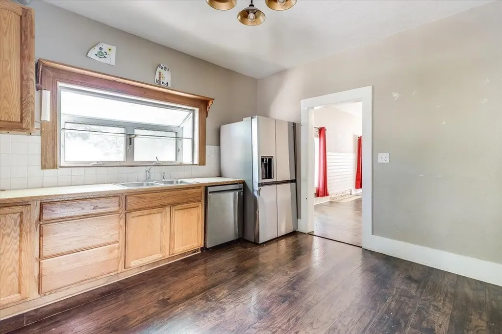 513 S 1st Avenue Mulvane KS 67110