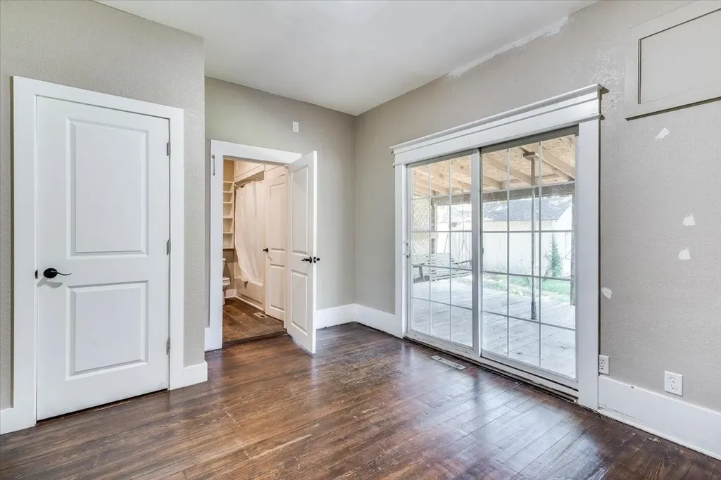 513 S 1st Avenue Mulvane KS 67110