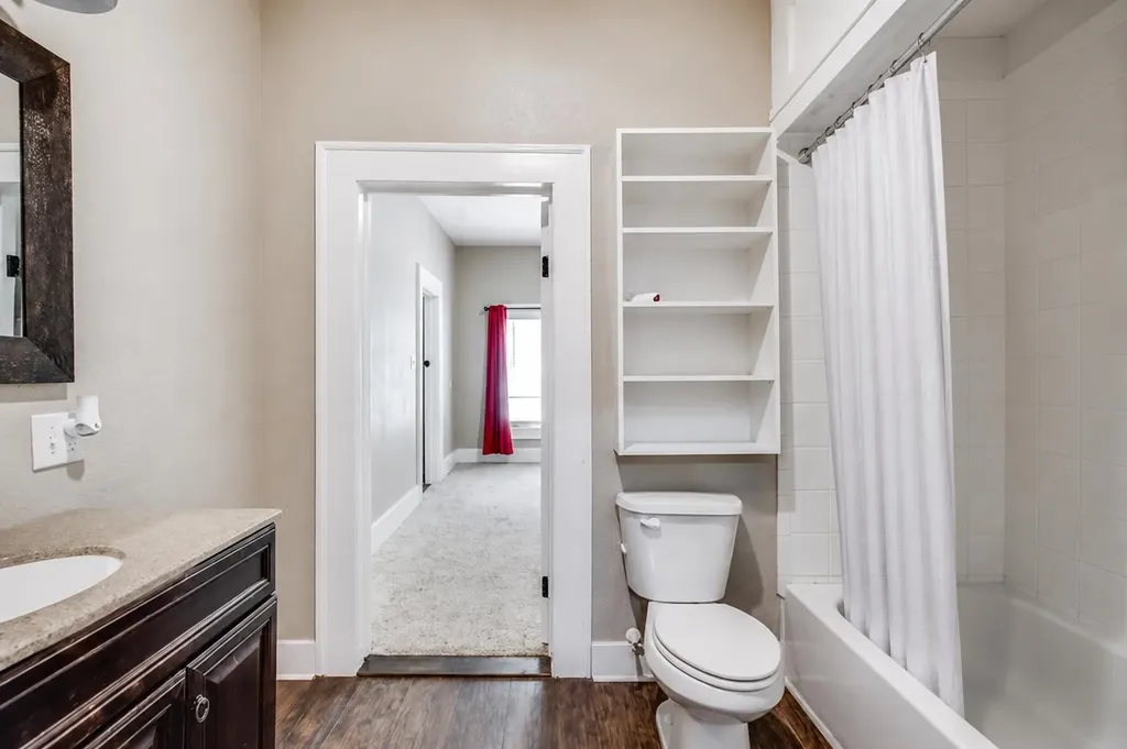 513 S 1st Avenue Mulvane KS 67110
