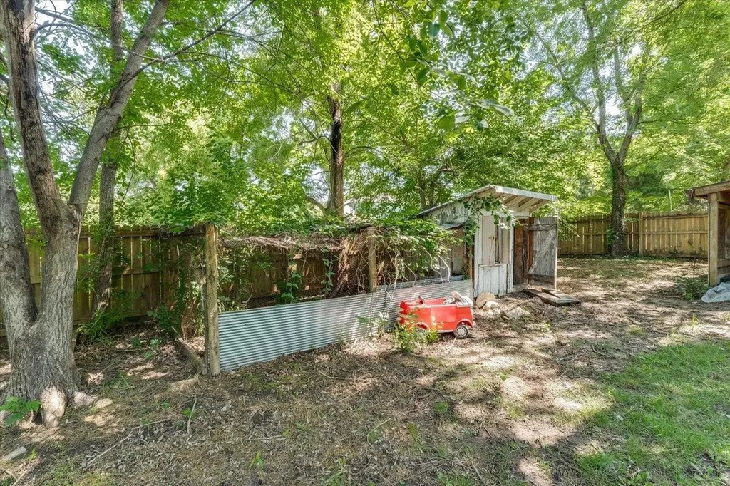 513 S 1st Avenue Mulvane KS 67110