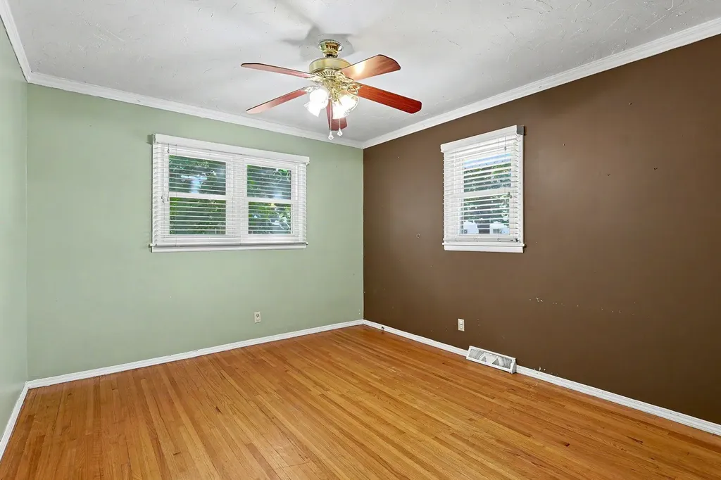 1354 N Westview Drive Derby KS 67037
