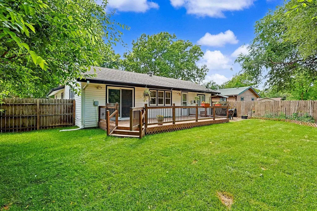 1354 N Westview Drive Derby KS 67037