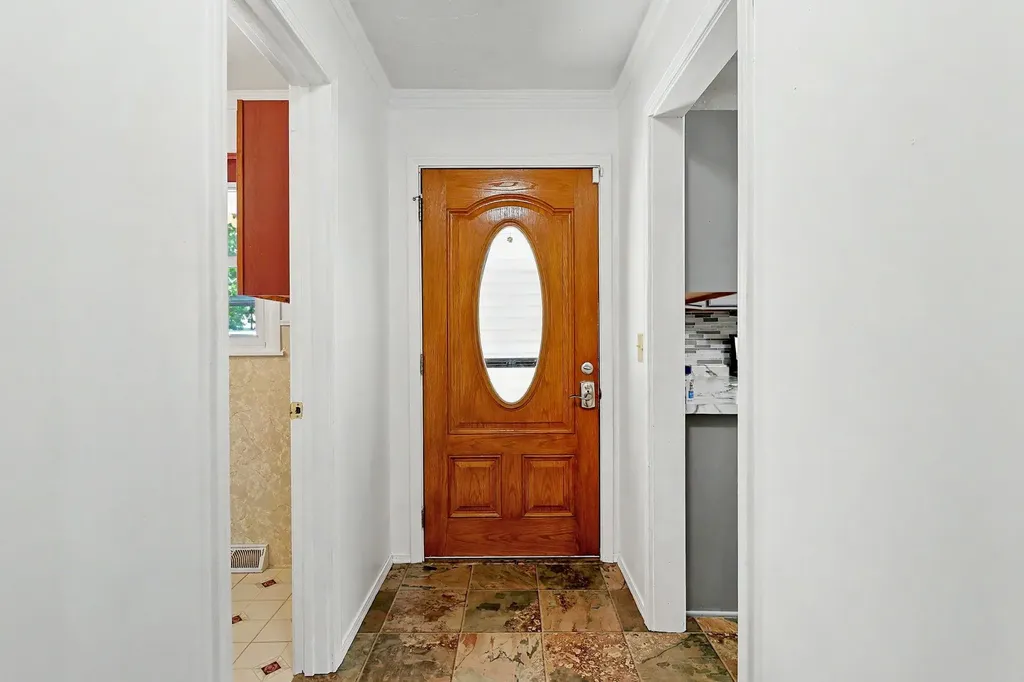 1354 N Westview Drive Derby KS 67037