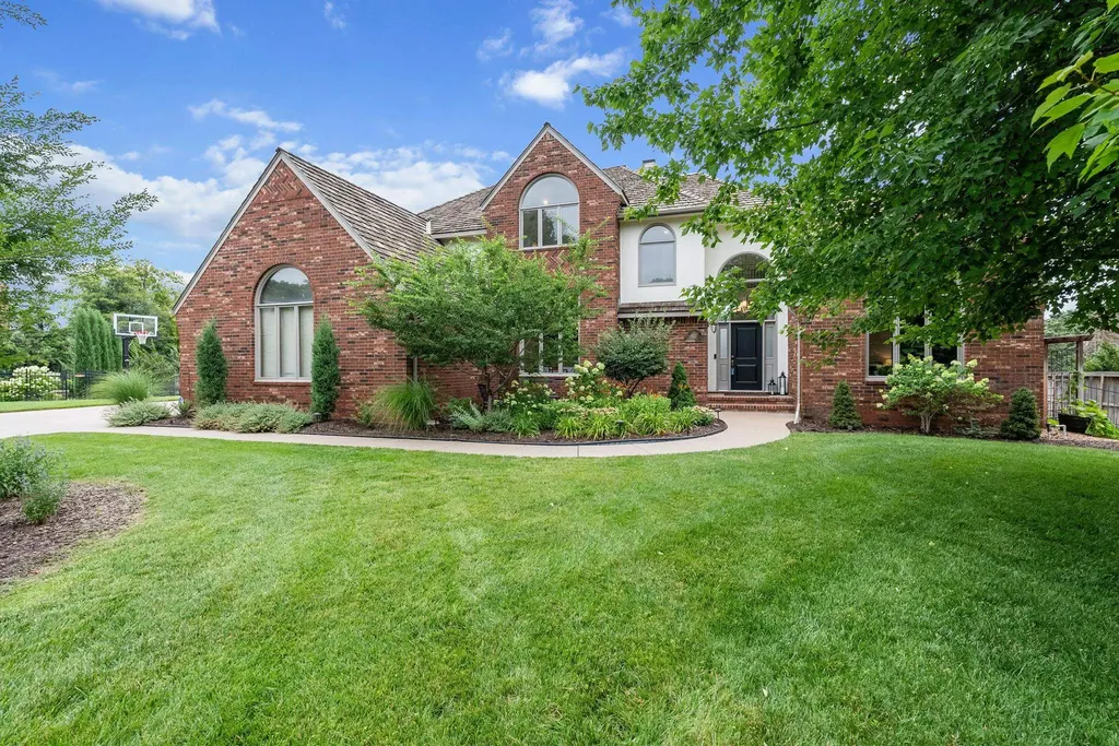 1136 N Linden Circle Wichita KS 67206