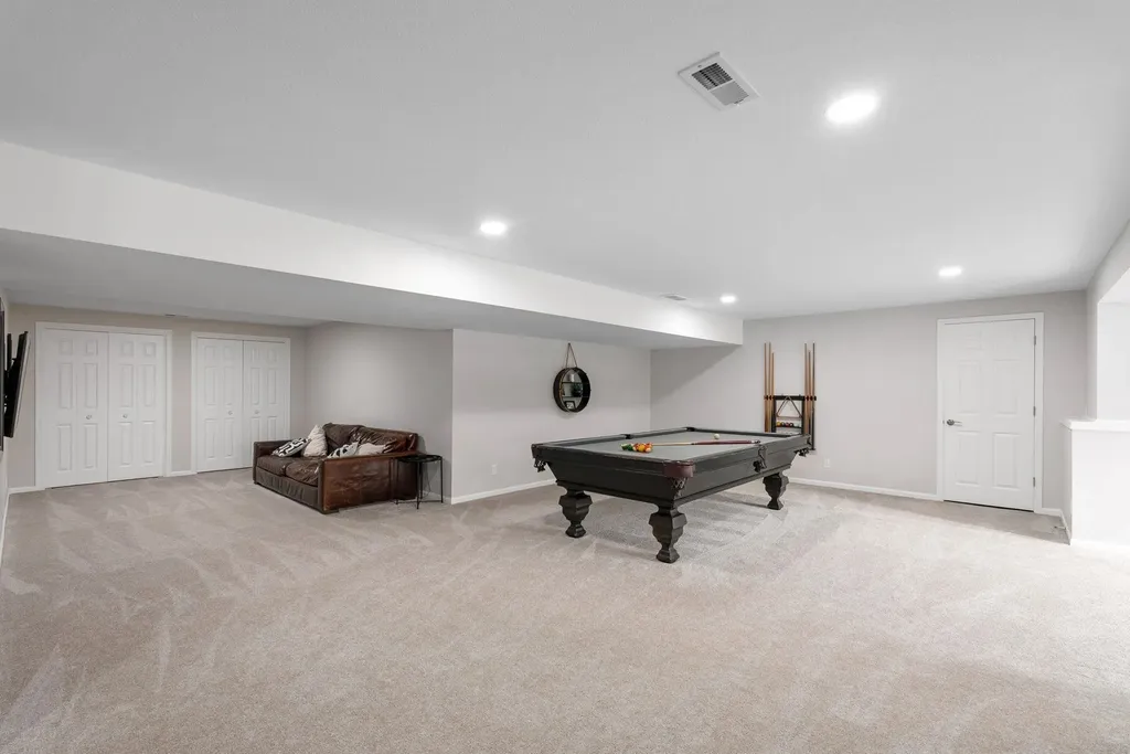 1136 N Linden Circle Wichita KS 67206