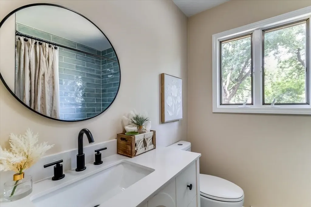 1800 Ritchie Winfield KS 67156