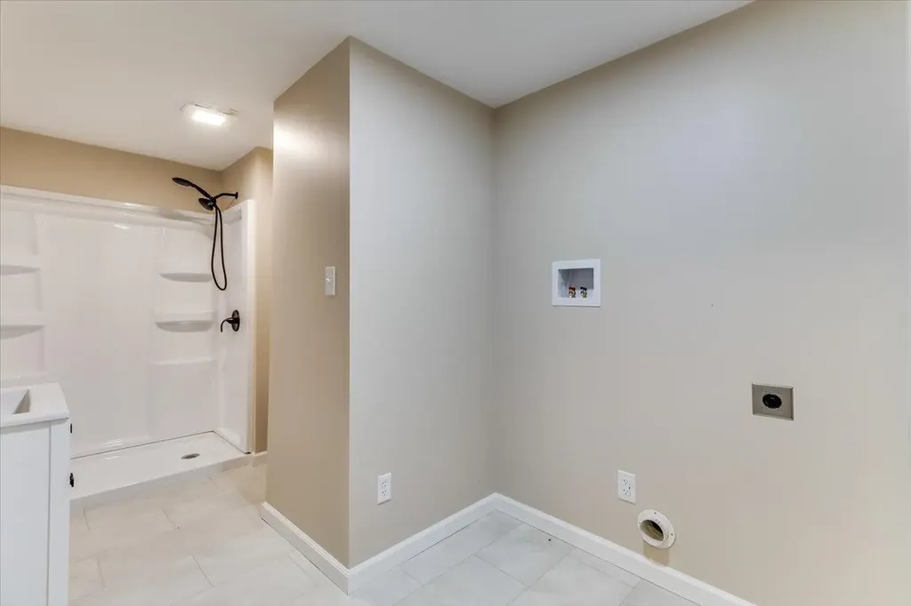1800 Ritchie Winfield KS 67156
