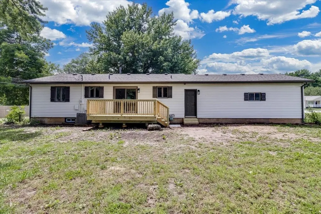 1800 Ritchie Winfield KS 67156