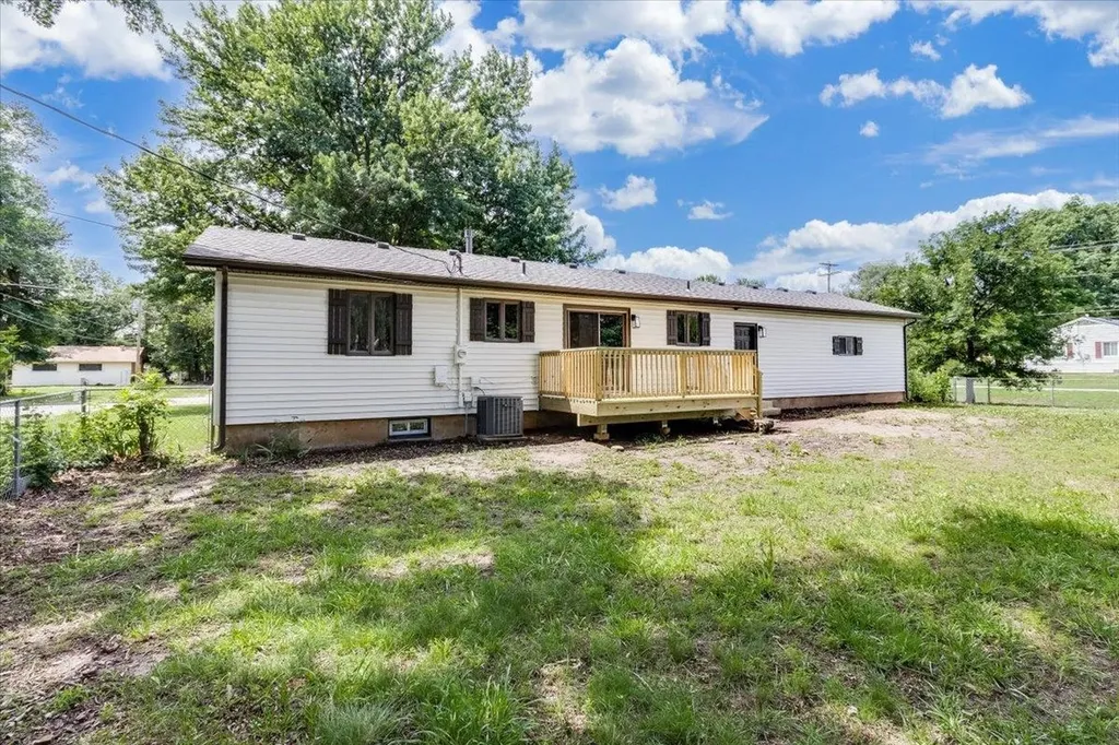 1800 Ritchie Winfield KS 67156