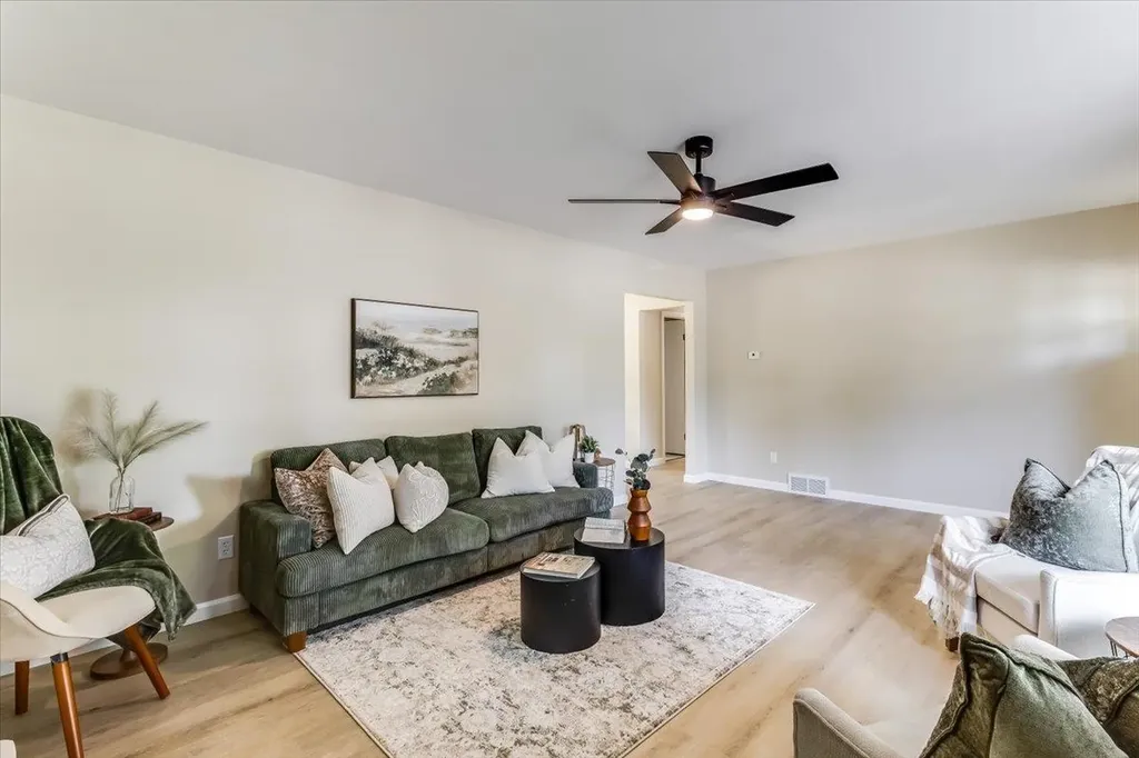 1800 Ritchie Winfield KS 67156