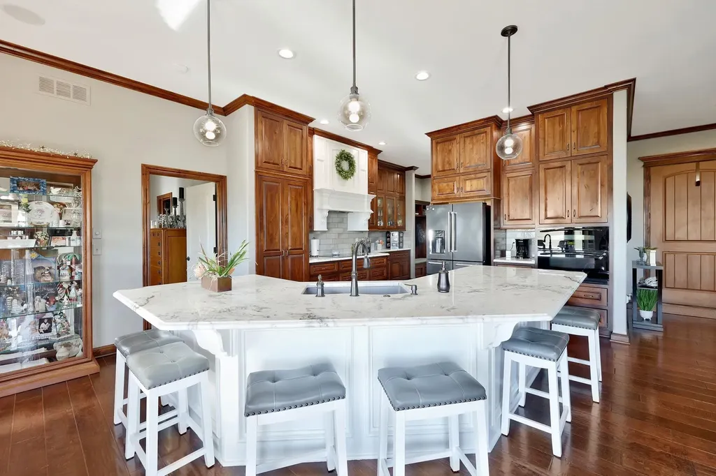 2202 N Foxfire Court Augusta KS 67010